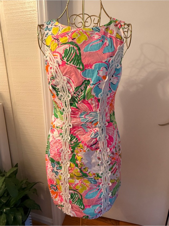 Lilly Pulitzer Dresses & Skirts - Lilly Pulitzer Pink Multicolor Floral Lace-Trim Mini Dress